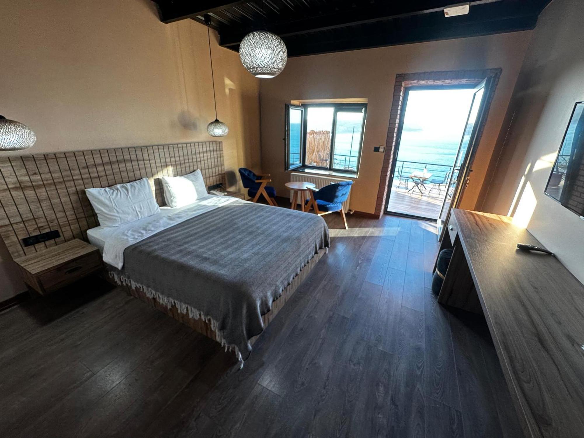 Marina Fener Hotel Istanbul Airport Karaburun  Esterno foto
